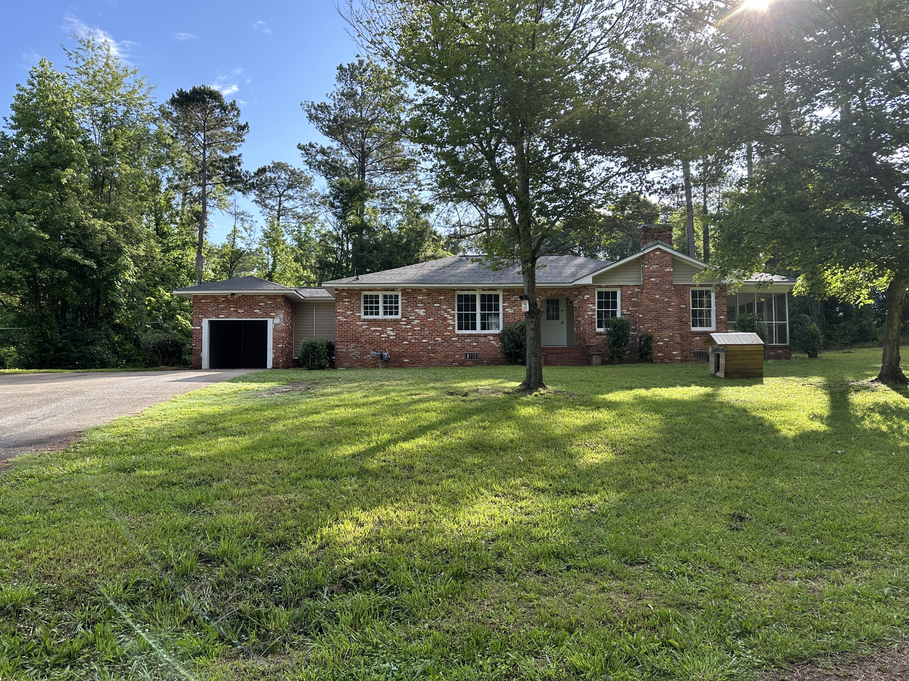 147 Riverside Drive